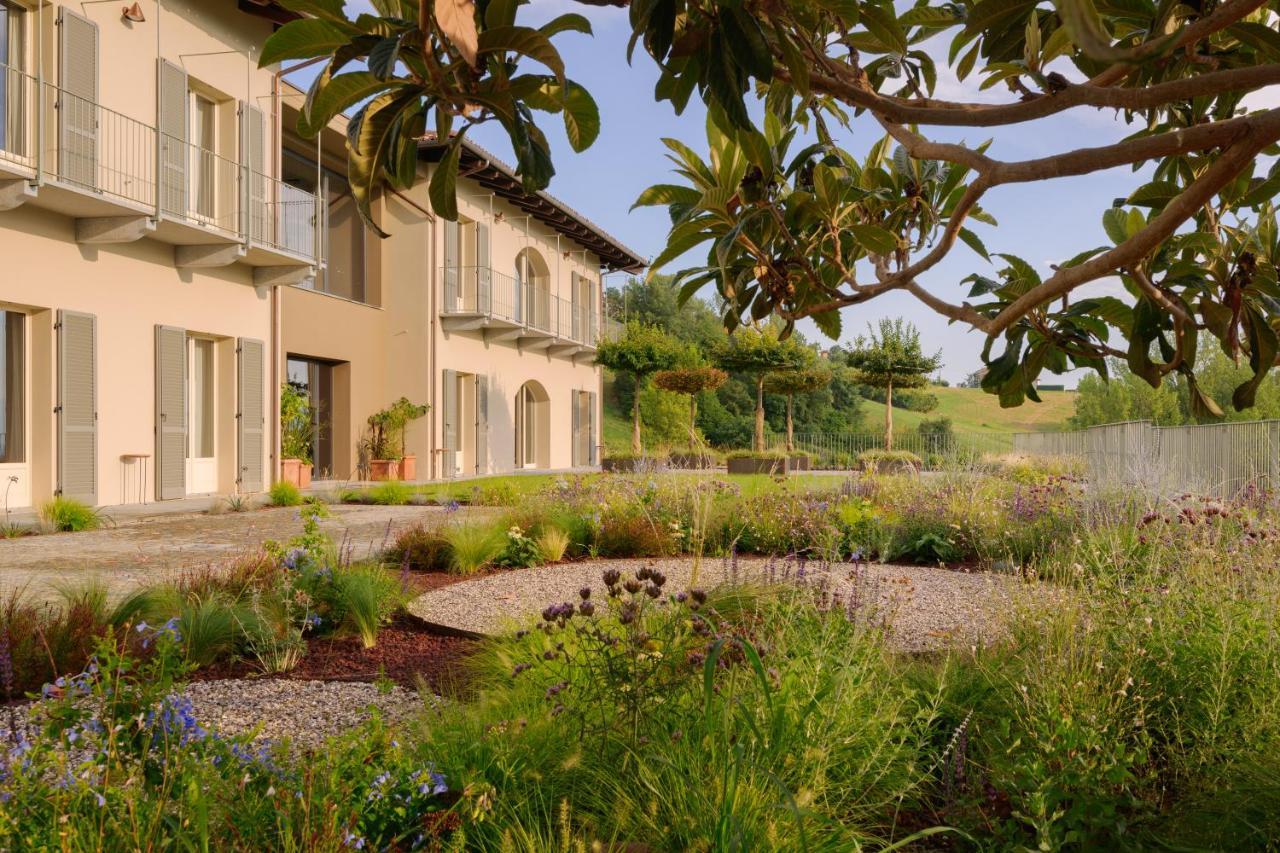 Icollirossi Agriturismo モンフォルテ・ダルバ エクステリア 写真